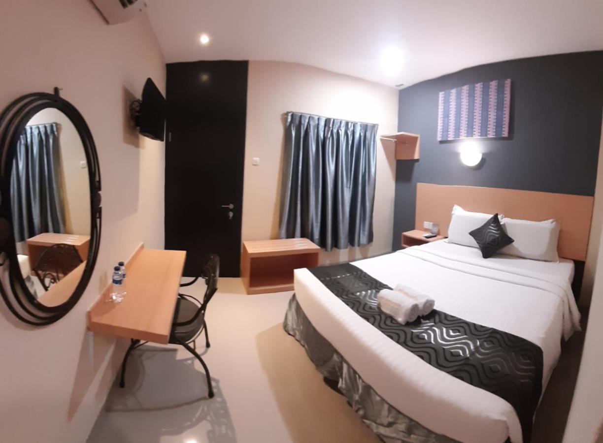 New Gentala Hotel Medan Ngoại thất bức ảnh